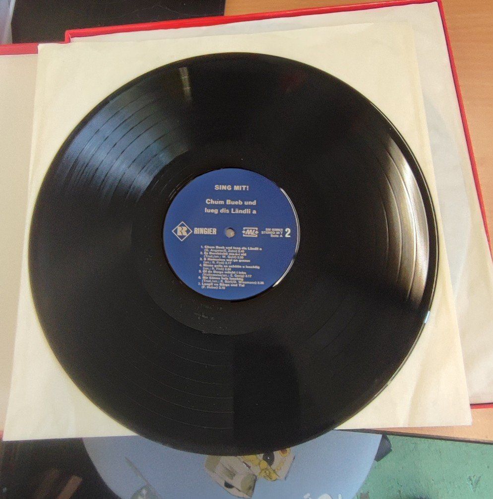 Dischi in vinile: Sing-mit! Lieder zum Mitsingen 6 LP's Top imstand – Usato da Mosnang venduto da KurtHe 2