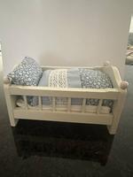 Kleines Puppenbettchen Vintage