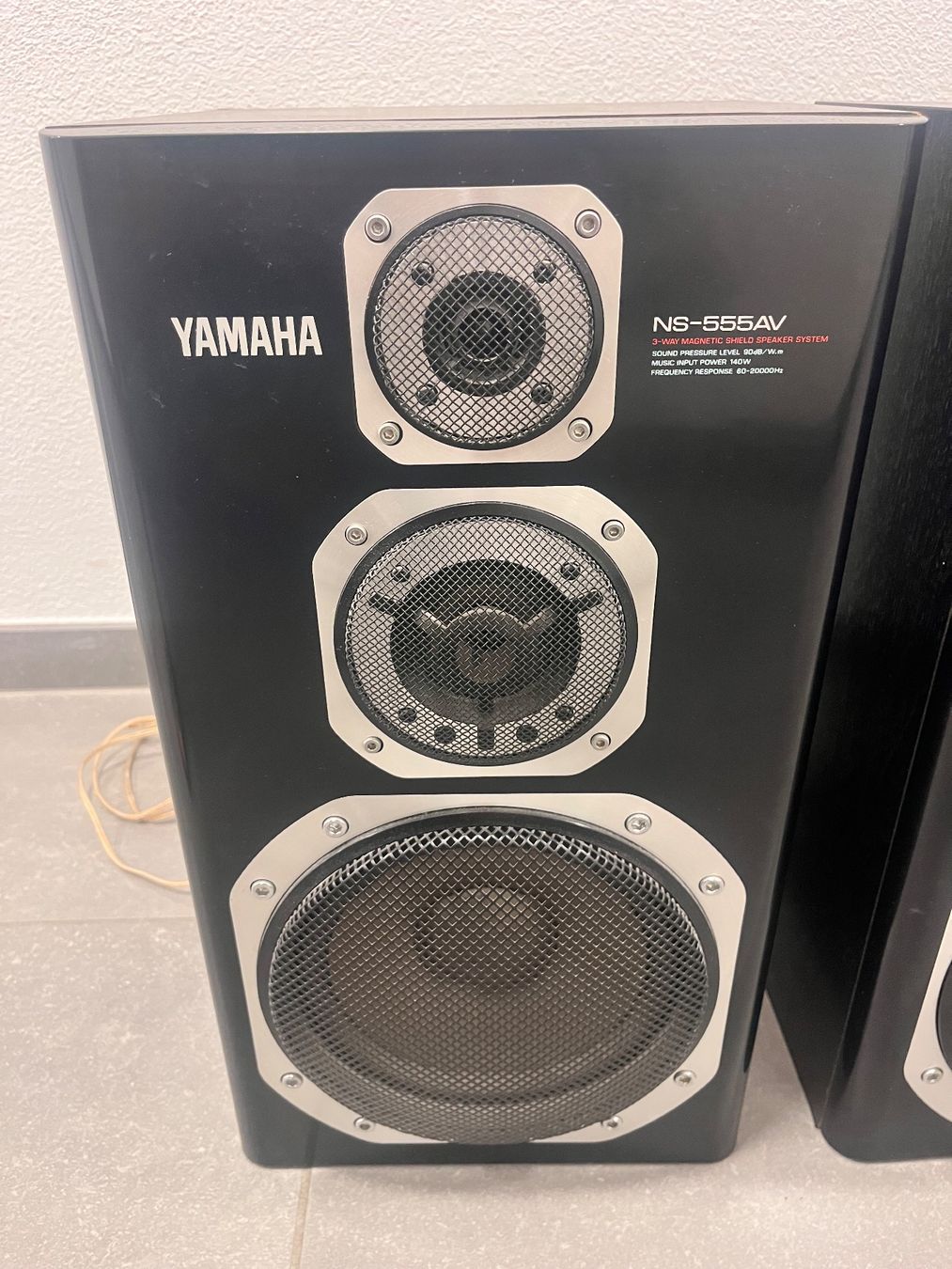 Yamaha Casse acustiche: Yamaha NS-555AV Speakers Pair – Usato da Arbedo venduto da tyr_5lgf 1
