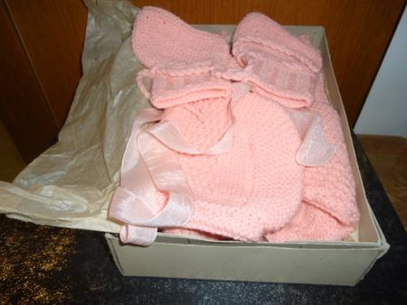 Babykleidung Handgemacht Antik  aus Hausräumung