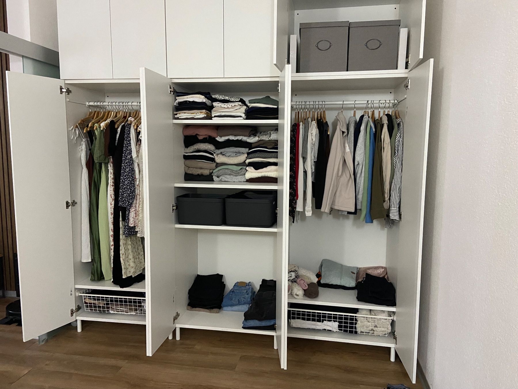 Ikea Schränke: Kleiderschrank – Neu (gemäss Beschreibung) aus Balsthal von tab_d8wm 2