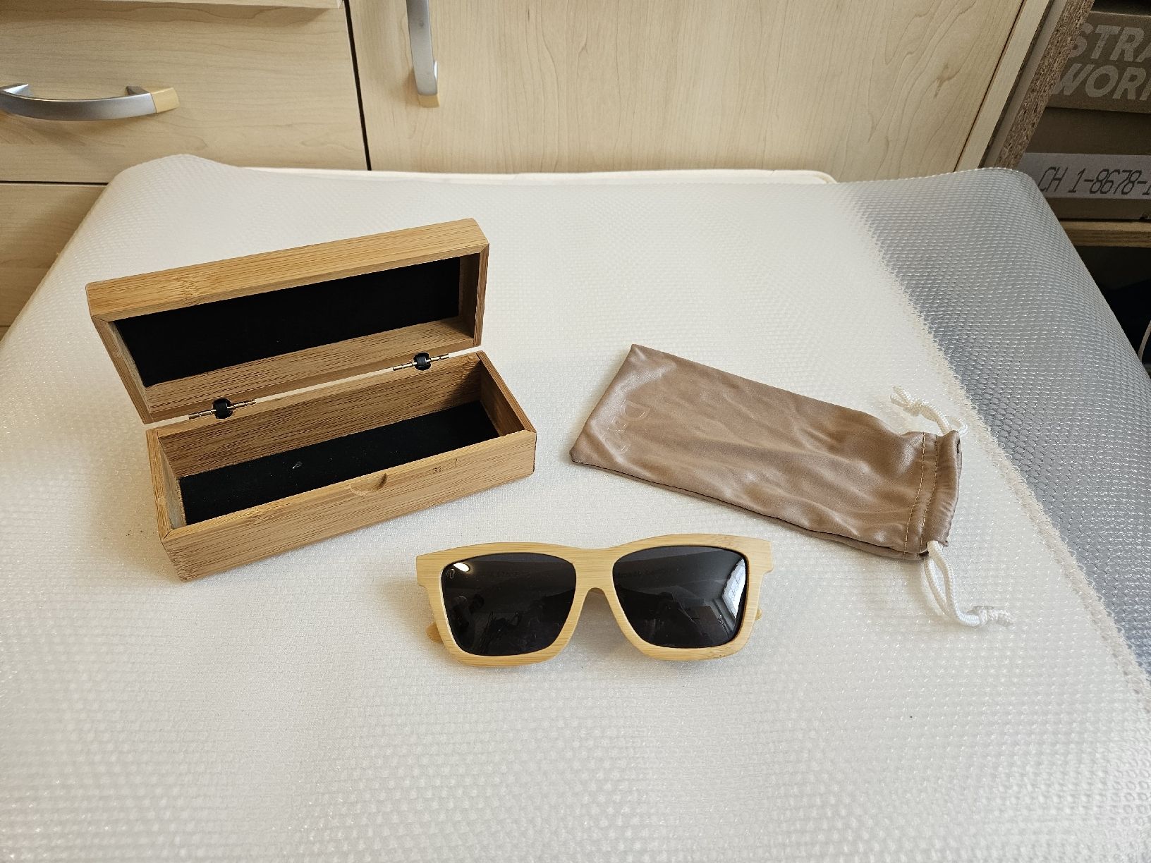Occhiali & Lenti: Bambus Sonnenbrille mit Etui – Nuovo (secondo la descrizione) da Grindel venduto da Benj_96