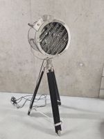 Stehlampe Spot mit Stativ Chrom Schwarz 