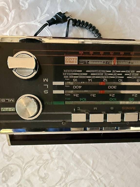 Radio: Nordmende Globetrotter TN 6000 – Usato da Basel venduto da Sempre1 3