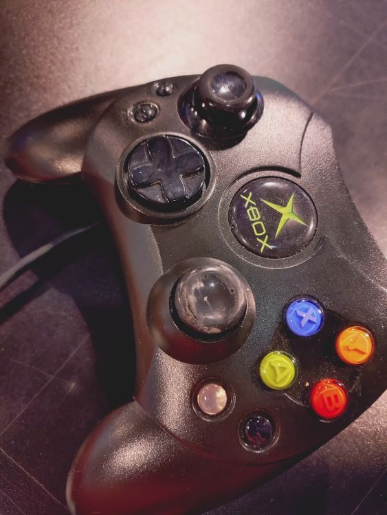 Xbox Controller ( erste Generation) (Gebraucht) in Chur für CHF 2 – mit ...