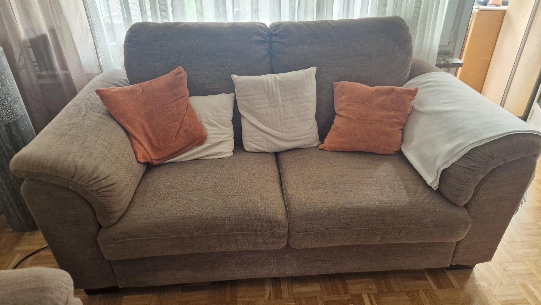 Sofas: Marke  Ikea modell Hensta – Gebraucht aus Dietikon von JMT72 1