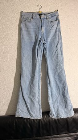 7 For All Mankind Lotta Denim-Linen Capri Jeans