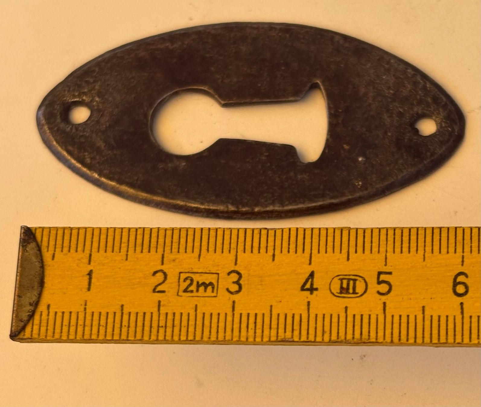 Quincaillerie: VINTAGE SCHLÜSSELLOCH BLECH – D'occasion à Ostermundigen par wini63 2