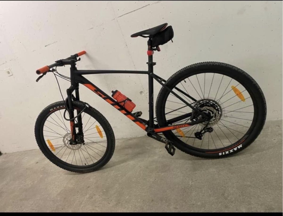 Biciclette: Velò – Usato da Zürich venduto da Alessandro.98