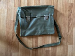 Militär Tasche 33x28x8cm olivgrün