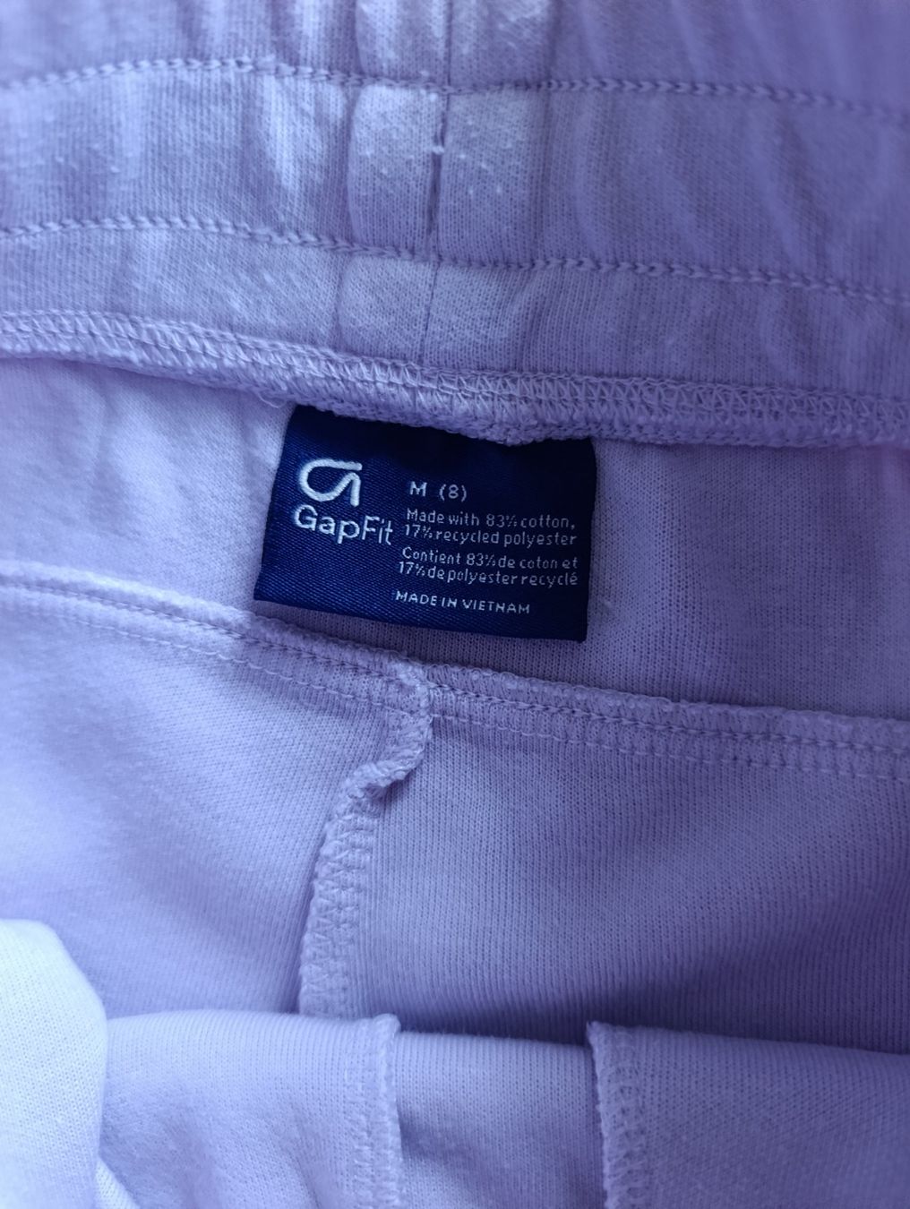 Gap Pantaloni: Mädchen Gap Sweatpants Hose Gr 140 – Nuovo (secondo la descrizione) da Zürich venduto da mir_2kjl 2
