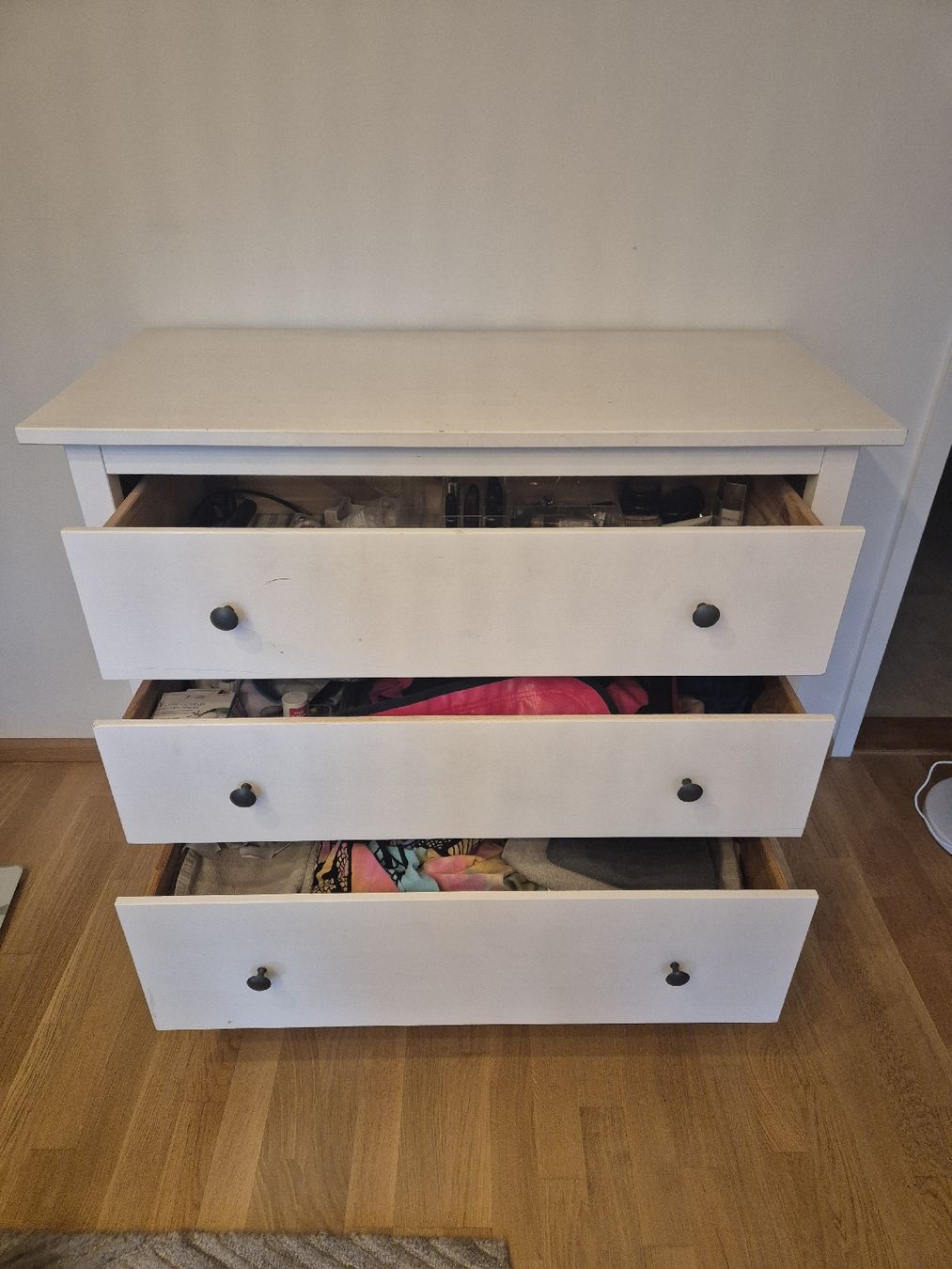 Ikea Kommoden: Kommode weiss 3 Schubladen gebraucht – Gebraucht aus Binningen von jan_v5hs 2