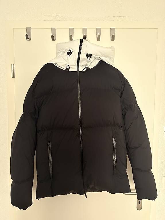 Giacche: Doudoune Moncler  Bicolore Noir/Blanc – Usato da Bienne venduto da Lucaplm 4