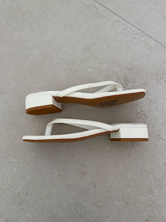 Damenschuhe: Leather Sandals Gr. 38 NEW – Gebraucht aus Merlischachen von GlamGarb 4