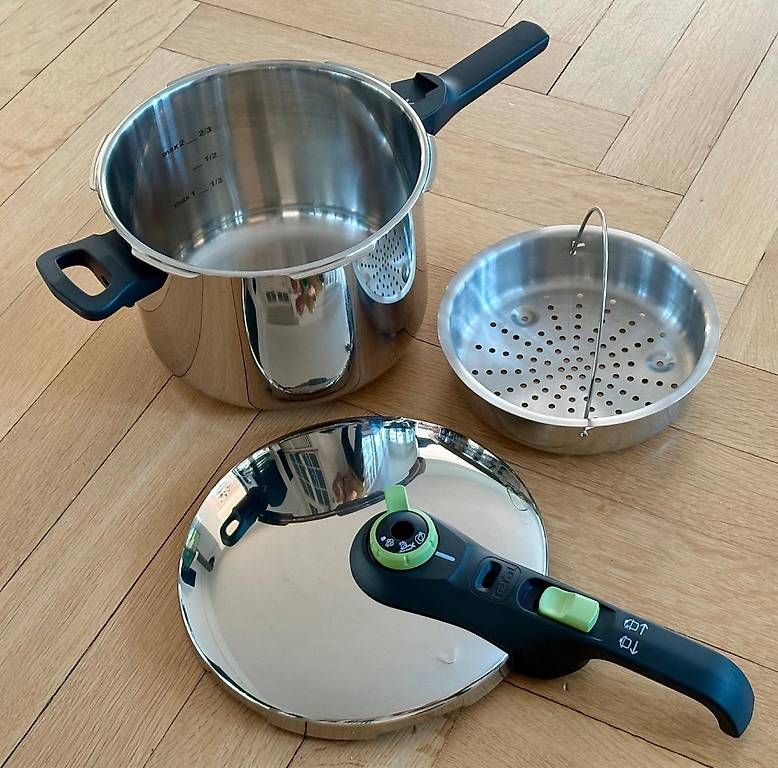 Töpfe: Schnellkochtopf Tefal – Gebraucht aus Stein am Rhein von aju_gr6w