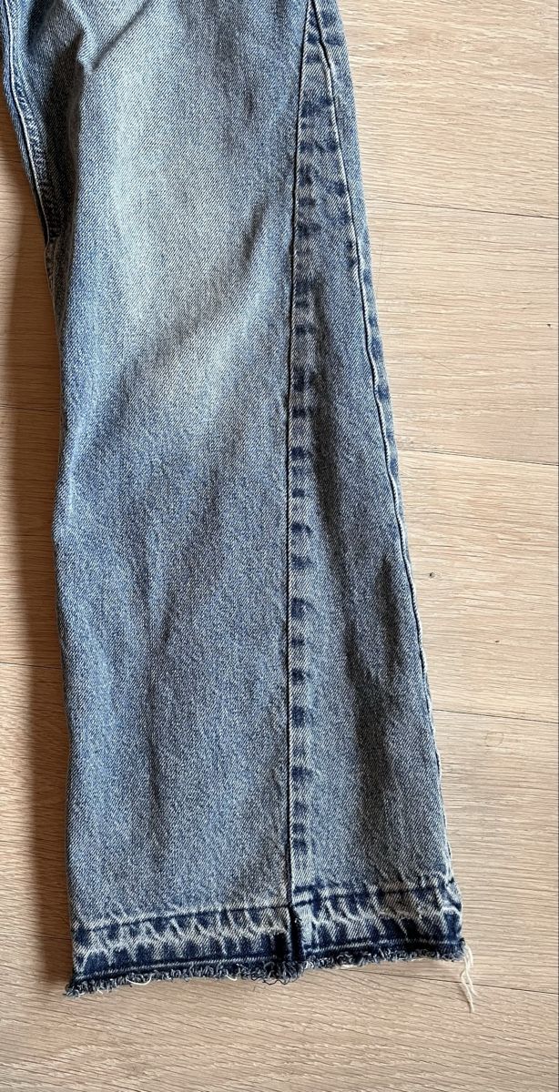 Zara Jeans: ZARA Jeans im Used-Look, Grösse 38 – Usato da Aarau venduto da PPhof96 2