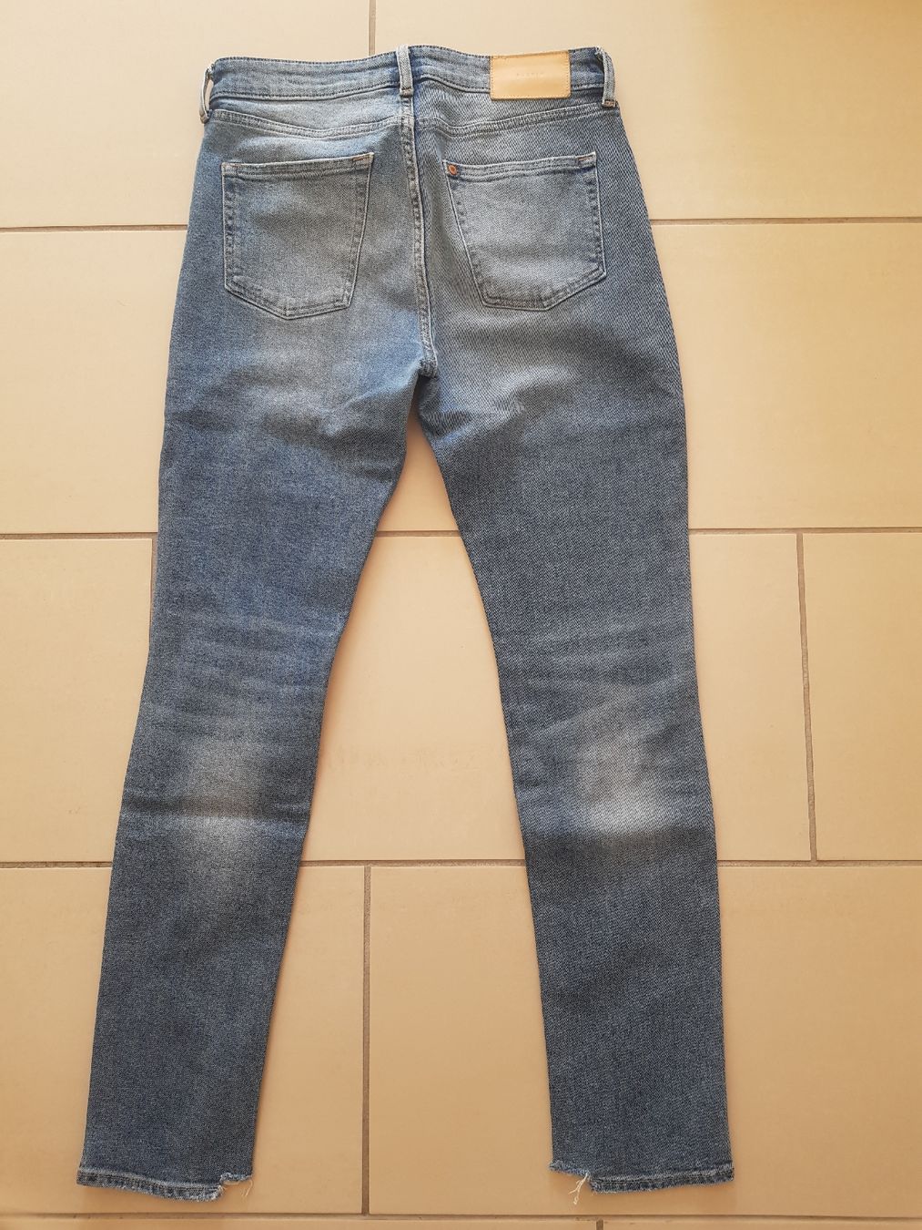 Jeans: Denim Jeans – Usato da Viganello venduto da sta_b86s 1