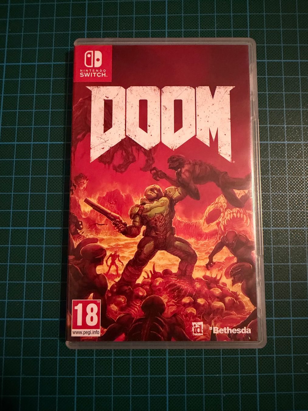 Jeux: Nintendo Switch Doom – D'occasion à Bitsch par pb5_p7pj