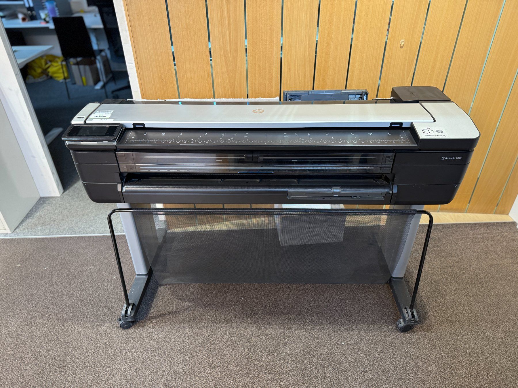 Hewlett Packard Drucker: Plotter/Scanner bis A0 - HP DesignJet T830 – Defekt aus Wildensbuch von