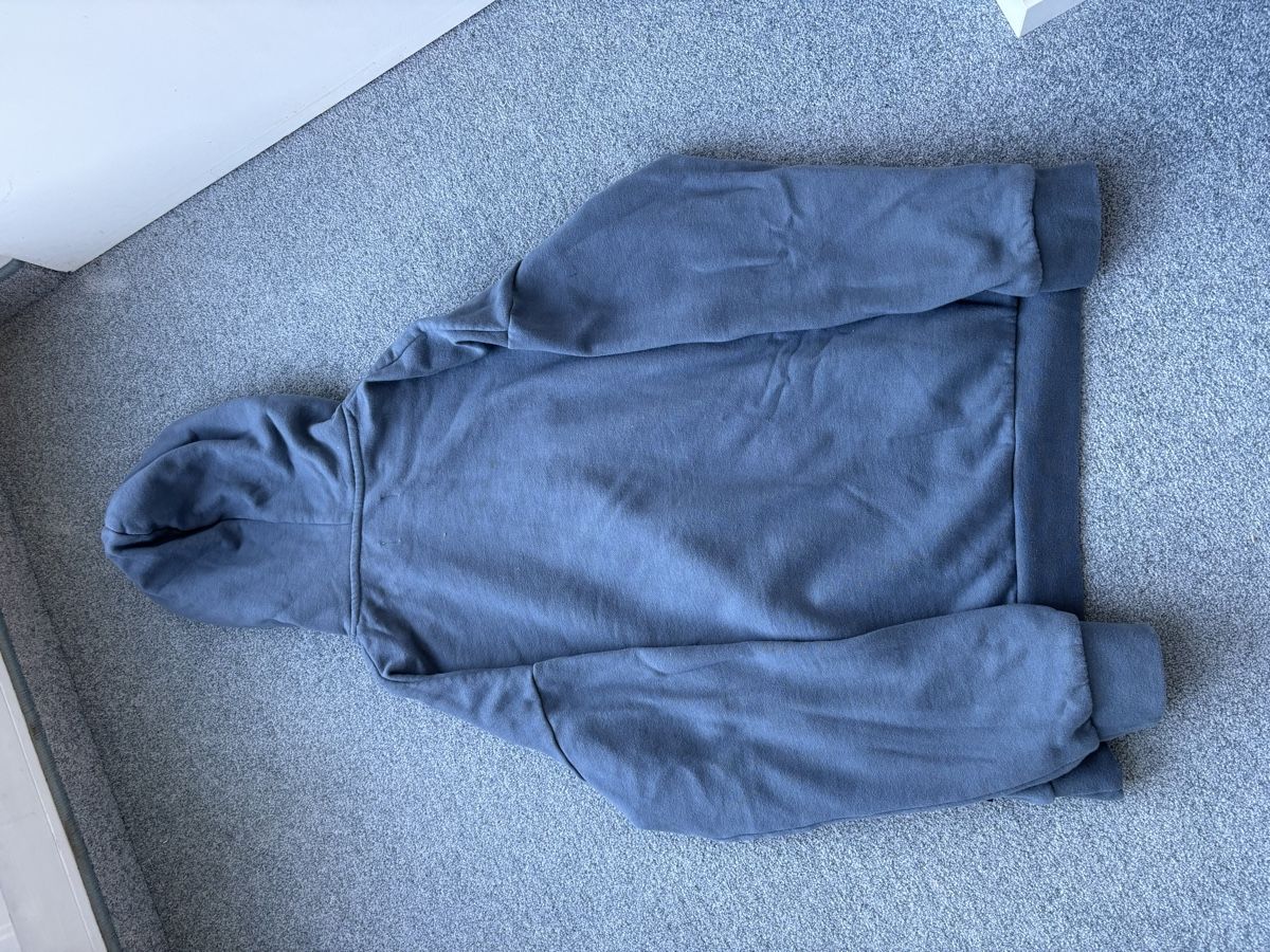 Maglioni & Felpe: Hoodie – Usato da Thalwil venduto da kea_sj87 2