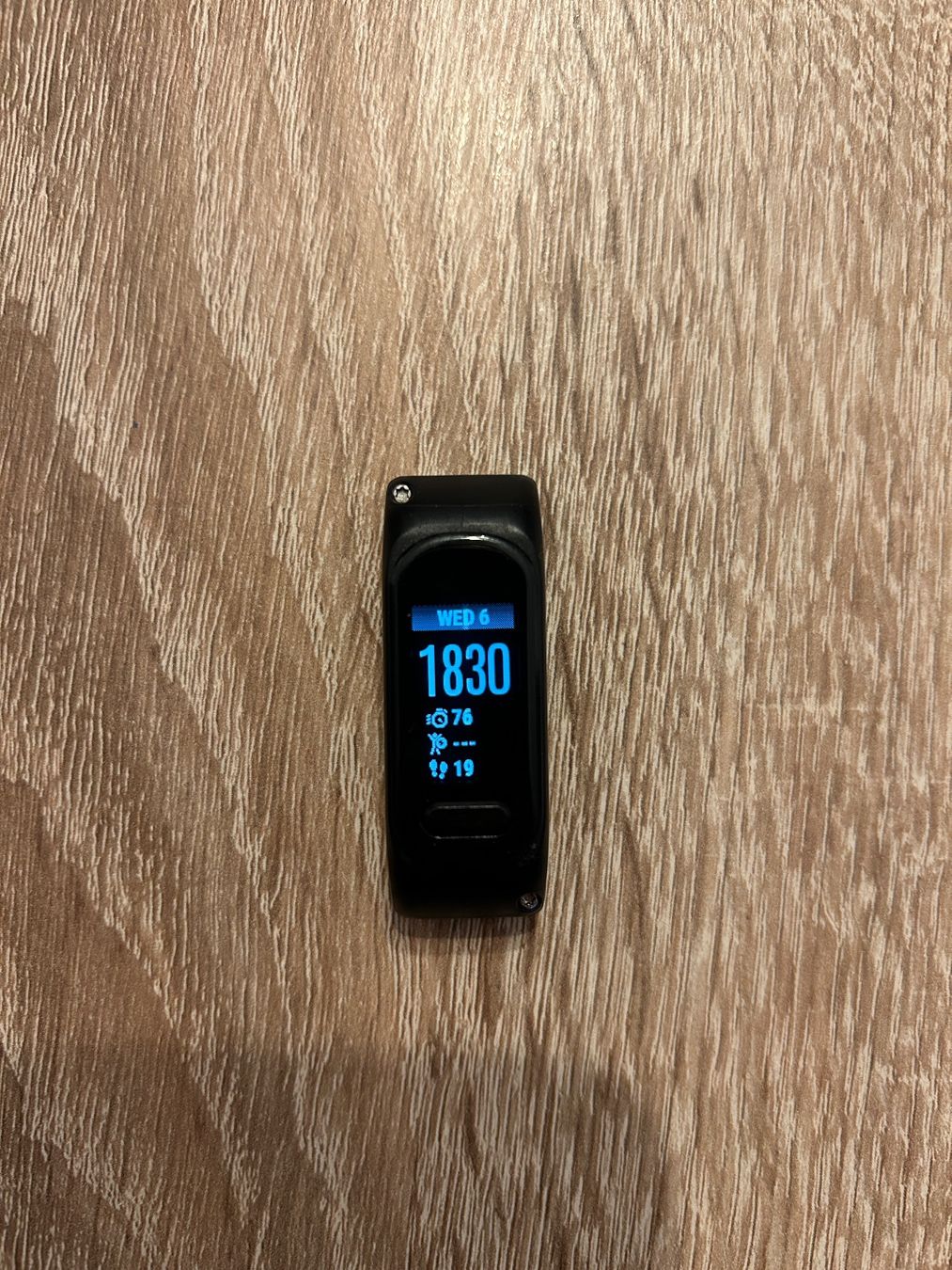 Garmin Smartwatch: Garmin Vivosmart 5 – Gebraucht aus Uznach von jir_j7g7 2