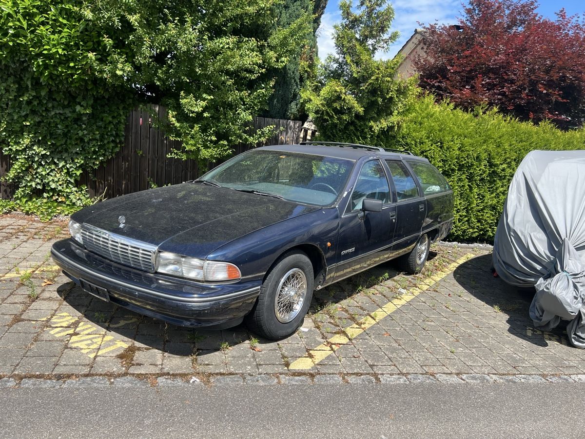Chevrolet Autos: Chevrolet Caprice 5.0 V8 – Gebraucht aus Fischbach-Göslikon von HaJel