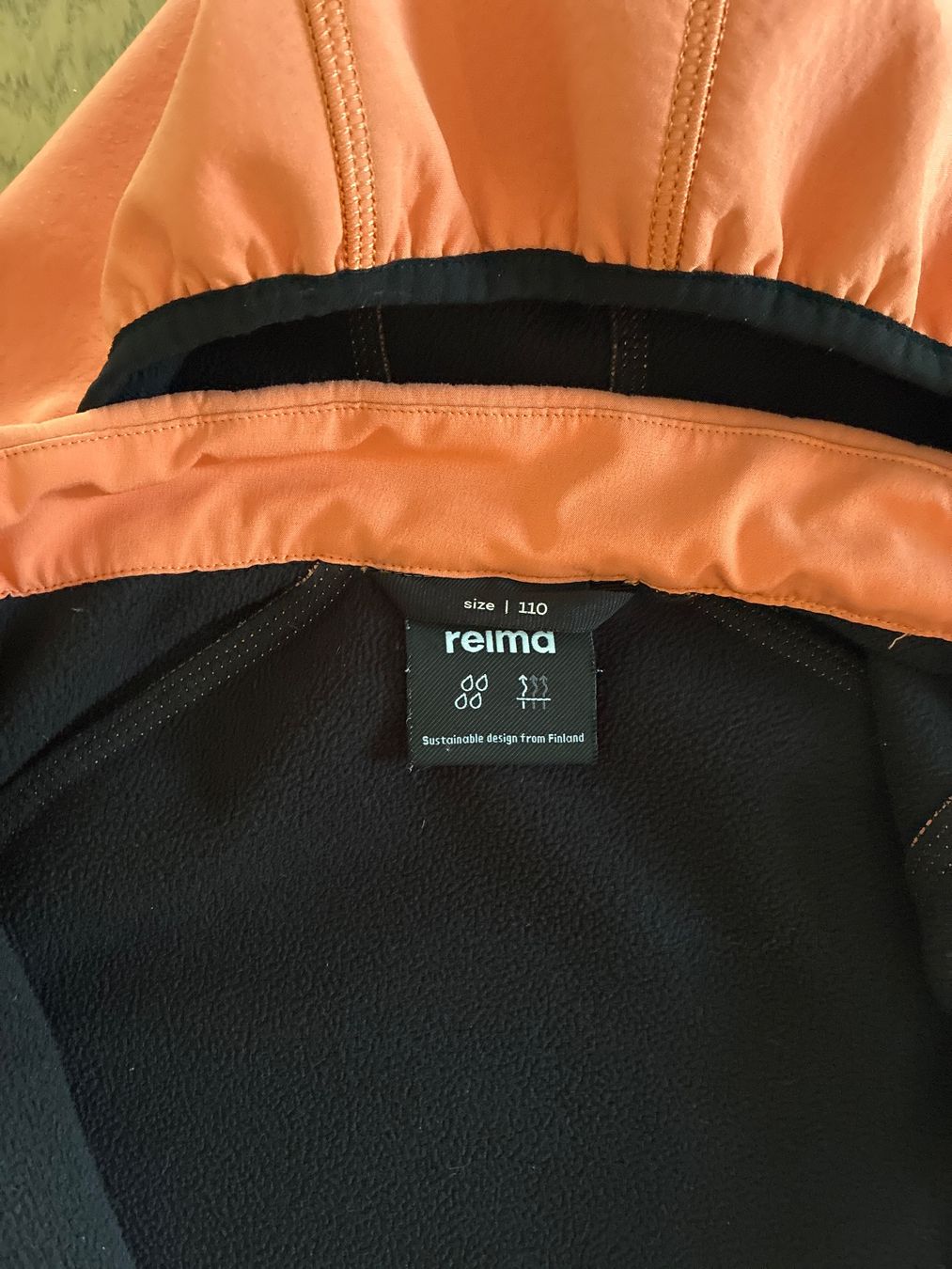 Reima Vestes & Manteaux: Softshelljacke Reima Mädchen korall rosa 110 – D'occasion à Niederwil AG par Aloha32 2