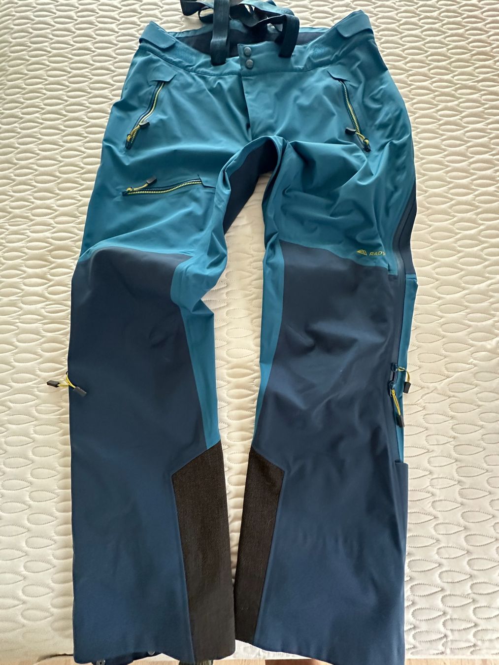 Radys Pantaloni: Radys R1 Light Tech Pants XL – Usato da Oberkirch LU venduto da morpheus06