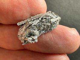 Schönes Stück des Elementes Thullium, 5,77 g
