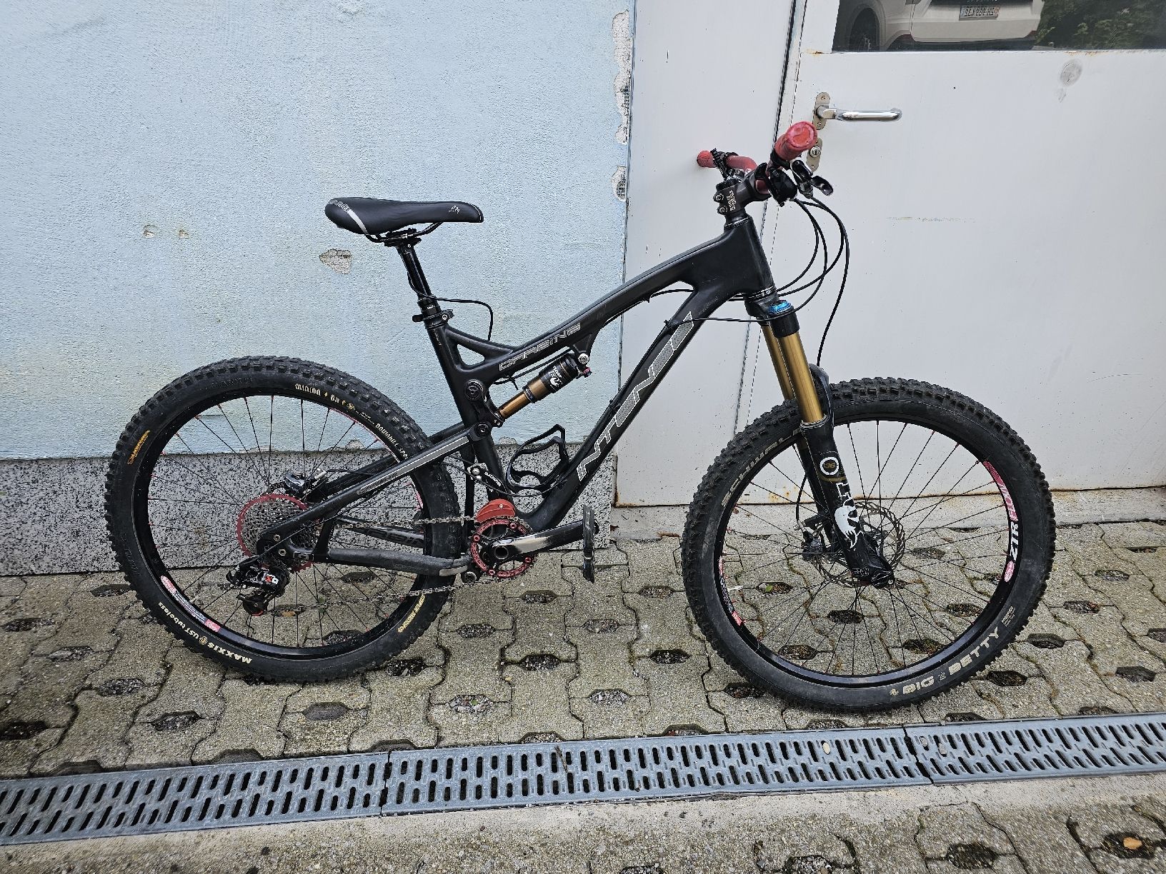 Biciclette: Intense Bike  – Usato da Samstagern venduto da FastLive 1