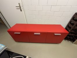 Kommode rot 3 Türen offen guter Zustand 150cm