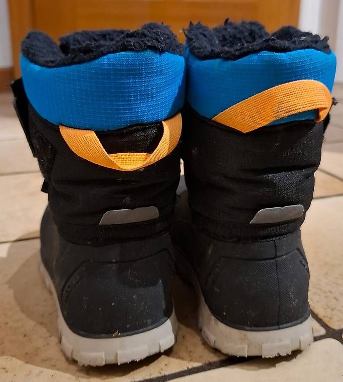Scarpe per ragazzi: Bottes d'hiver – Usato da Veytaux venduto da ste_pv9t 1