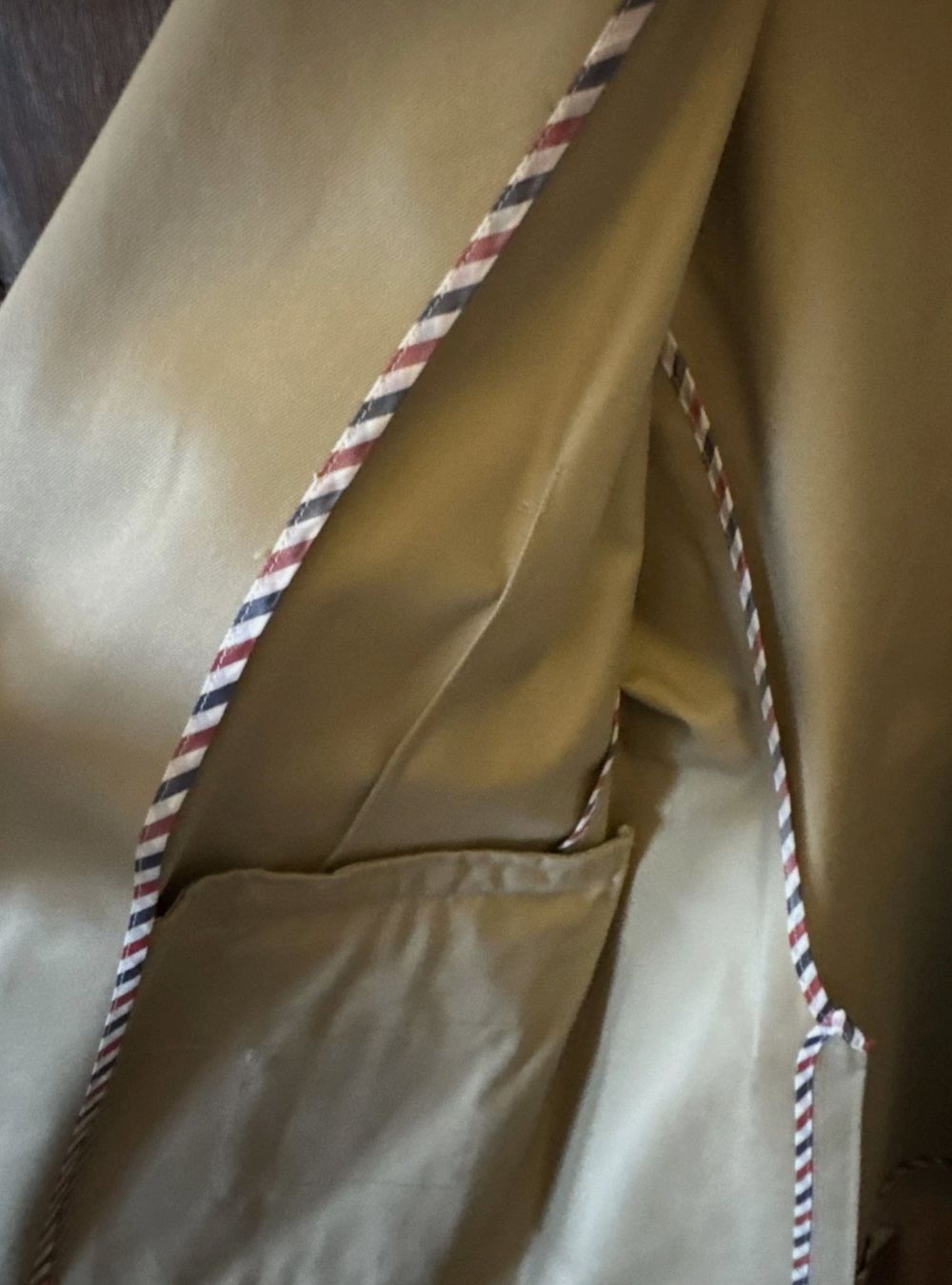 Giacche: THOM BROWNE Diagonal Unconstructed BeigeBlazer Jacket 4 / 52 – Nuovo (secondo la descrizione) da Kreuzlingen venduto da kruezbiz 9