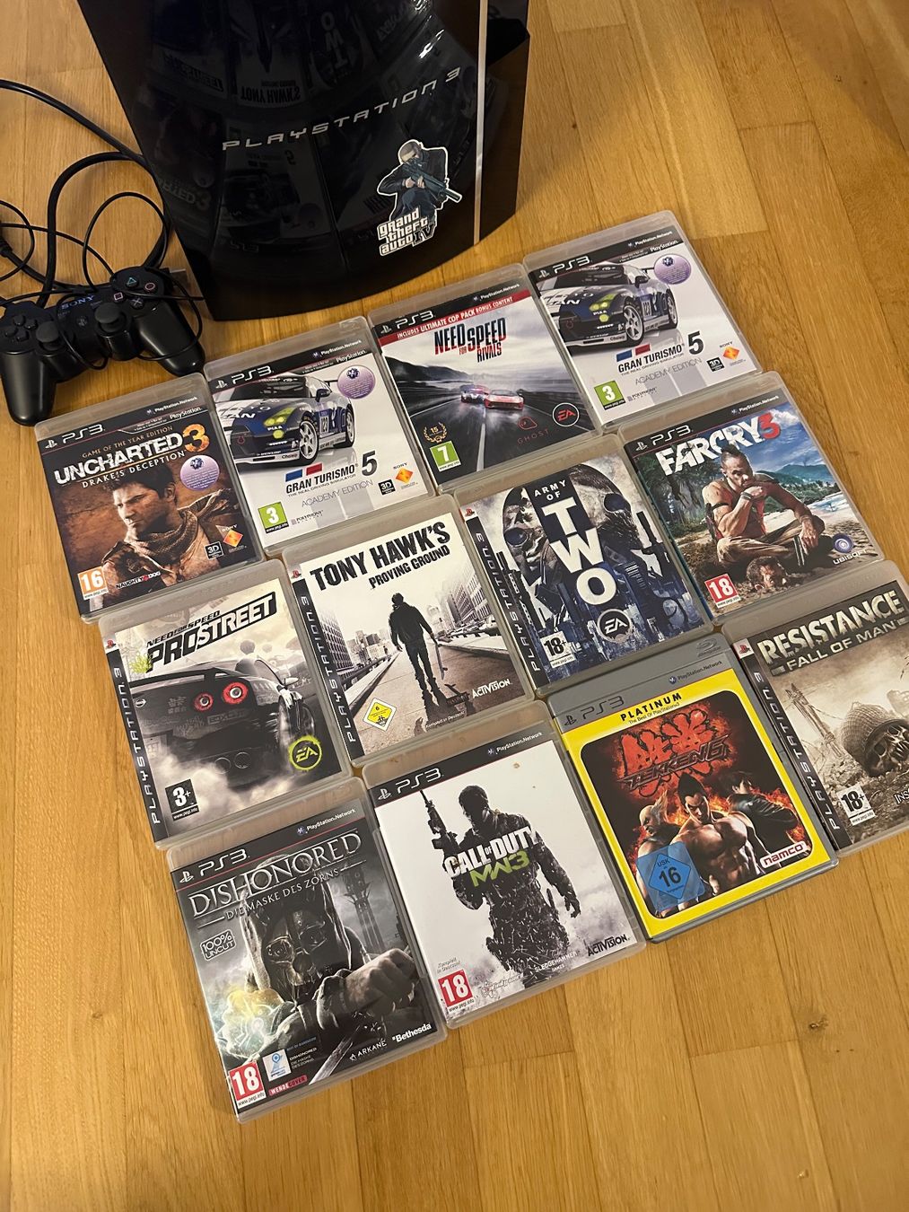 Sony Consoles: Playstation 3 mit 1 controller und 12 Games – D'occasion à Worb par Ektor 2