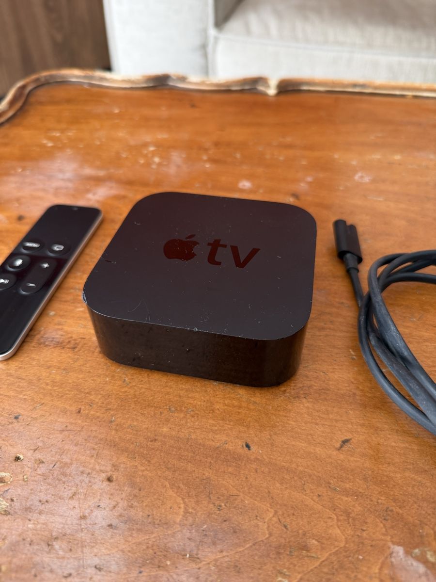 Apple Sistemi audio & multimediali: Apple TV HD (4. Gen) – Usato da Zürich venduto da doncan94 1
