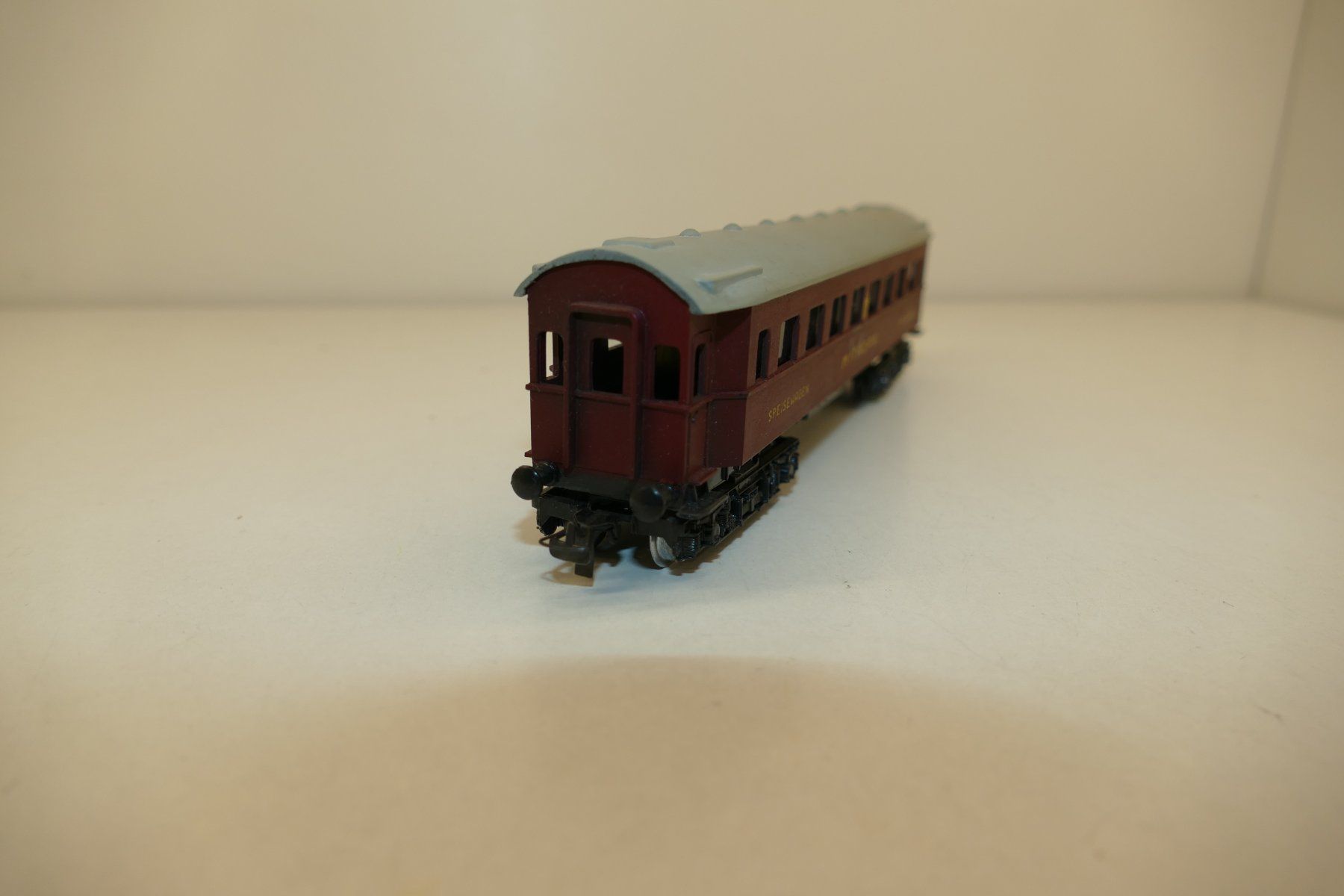 Modelleisenbahnen: Schicht H0: Mitropa Speisewagen – Gebraucht aus Niederhasli von rail-duerst 1
