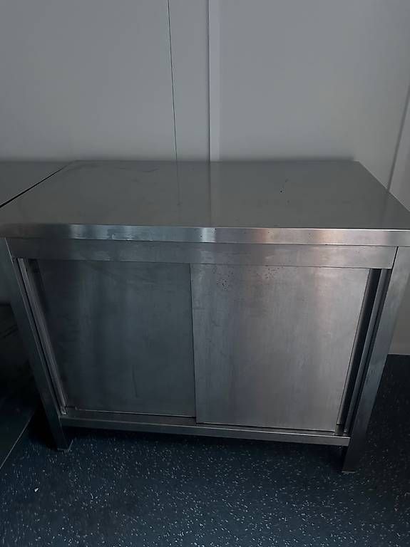 Cucine complete: Chromstahl-Möbel – Usato da Oberdiessbach venduto da Husky71 1