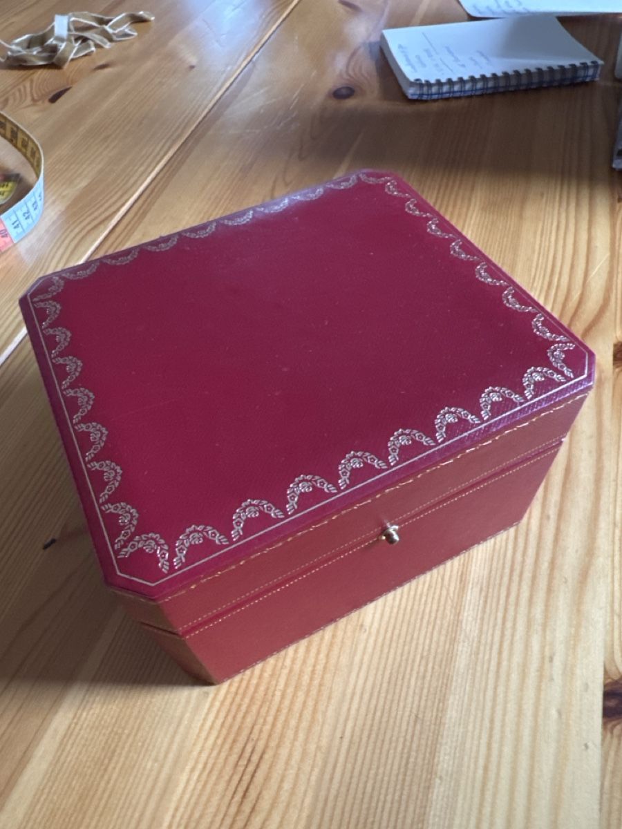 Altro in Decorazioni & Accessori: Boite Cartier rouge bon état – Usato da Vesenaz venduto da miguelfdfrade 1