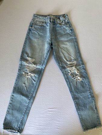 Amisu Jeans Gr. 34, hellblau