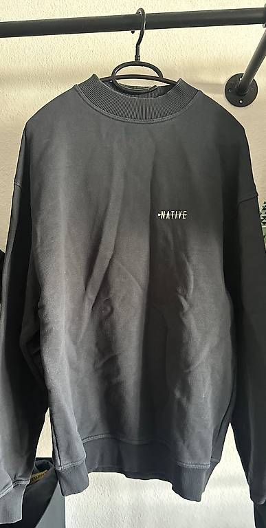 Maglioni & Felpe: Pullover Native Collection  – Usato da Zürich venduto da Pablo_C