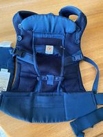 Ergobaby Babytrage dunkelblau, NEU