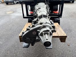 Automatikgetriebe mit Verteilegetriebe und Steuergerät