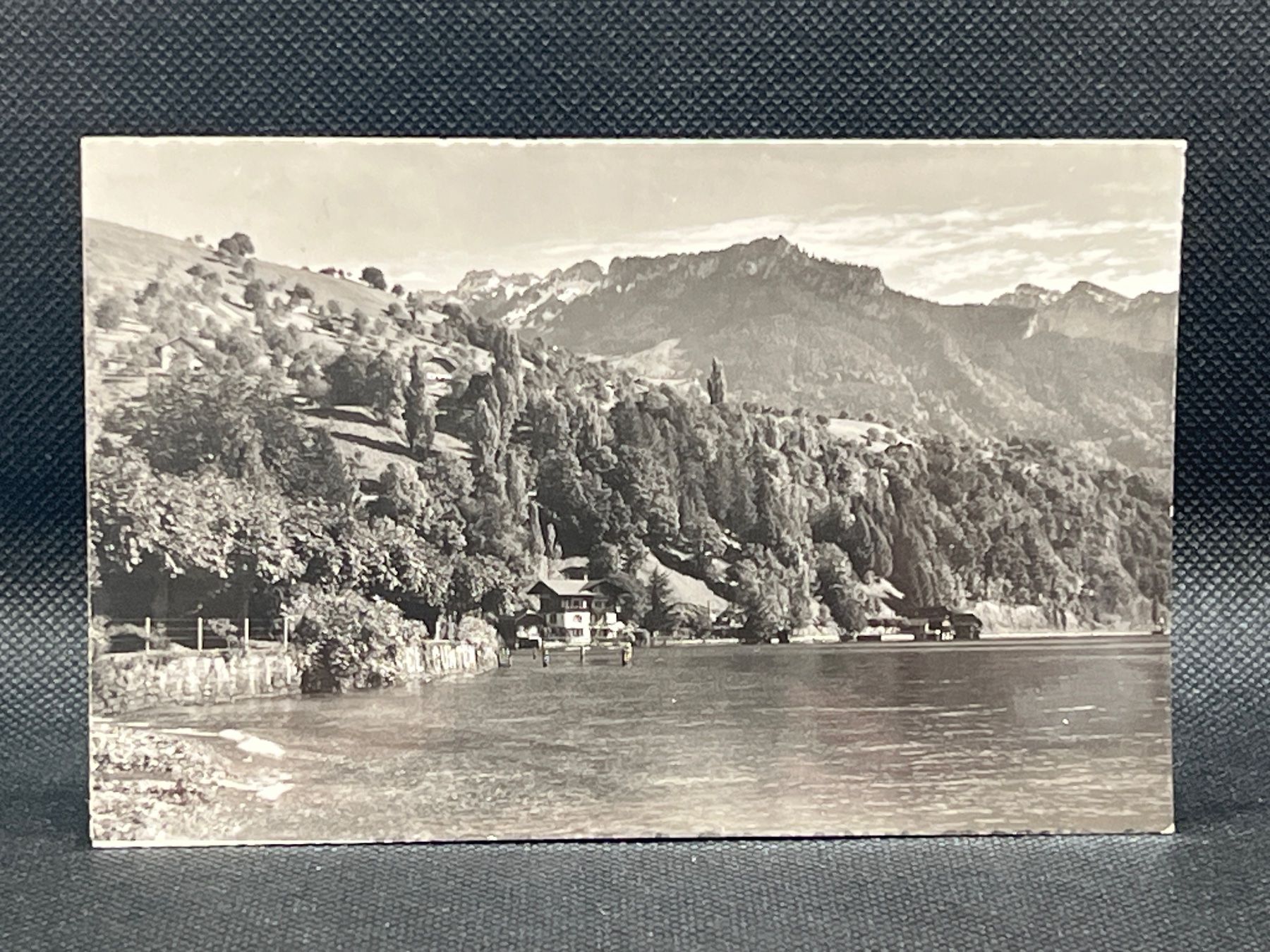 Cartoline postali: Gunten am Thunersee, Spitze Fluh – Usato da Widnau venduto da Brusi9