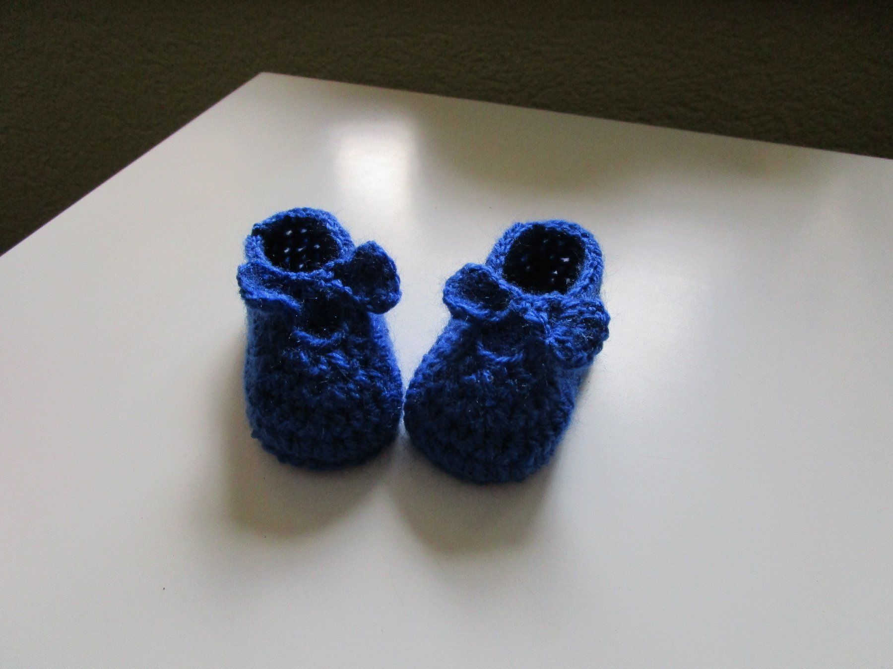 Scarpe per ragazzi: Neue Babyschuhe Slipper (8 cm) – Nuovo (secondo la descrizione) da Leuk Stadt venduto da Simone_RZ 3