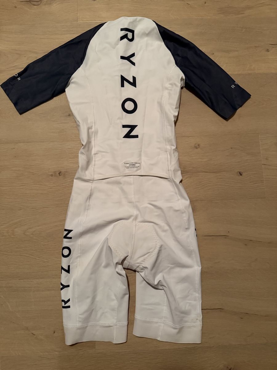 Ryzon Costumes: Ryzon Triathlon Suit – D'occasion à Frauenfeld par Haudi1979 1
