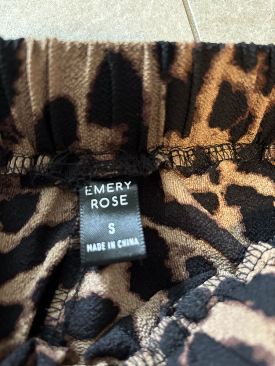 Röcke: Sommer Rock mit Leoprint, Grösse S, neuwertig – Gebraucht aus Netstal von ali_x5fx 1