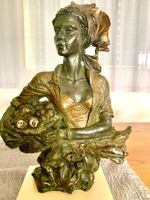 L. M. Lafuente Figur