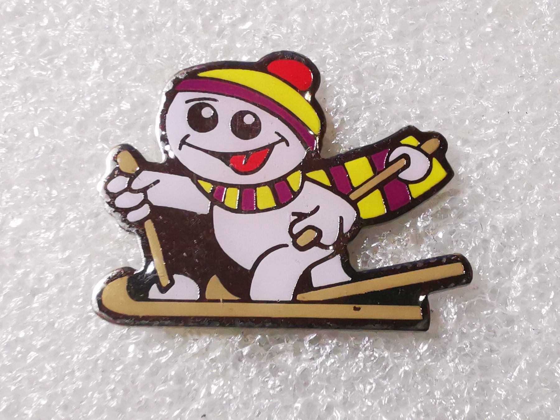 Placchette & Badge: Ansteckpin 128: Maga Bio – Usato da Oppligen venduto da Pin-Fall-Shop