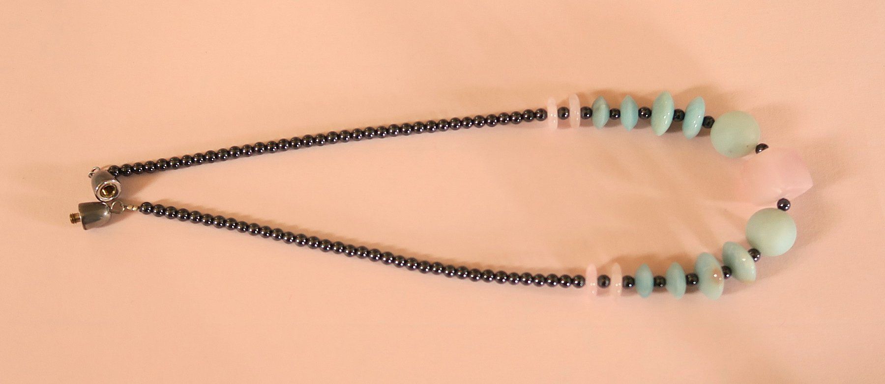 Catenine: Amazonit-, Hämatit-, Rosenquarz Perlenkette – Usato da Brittnau venduto da marlenestone 3