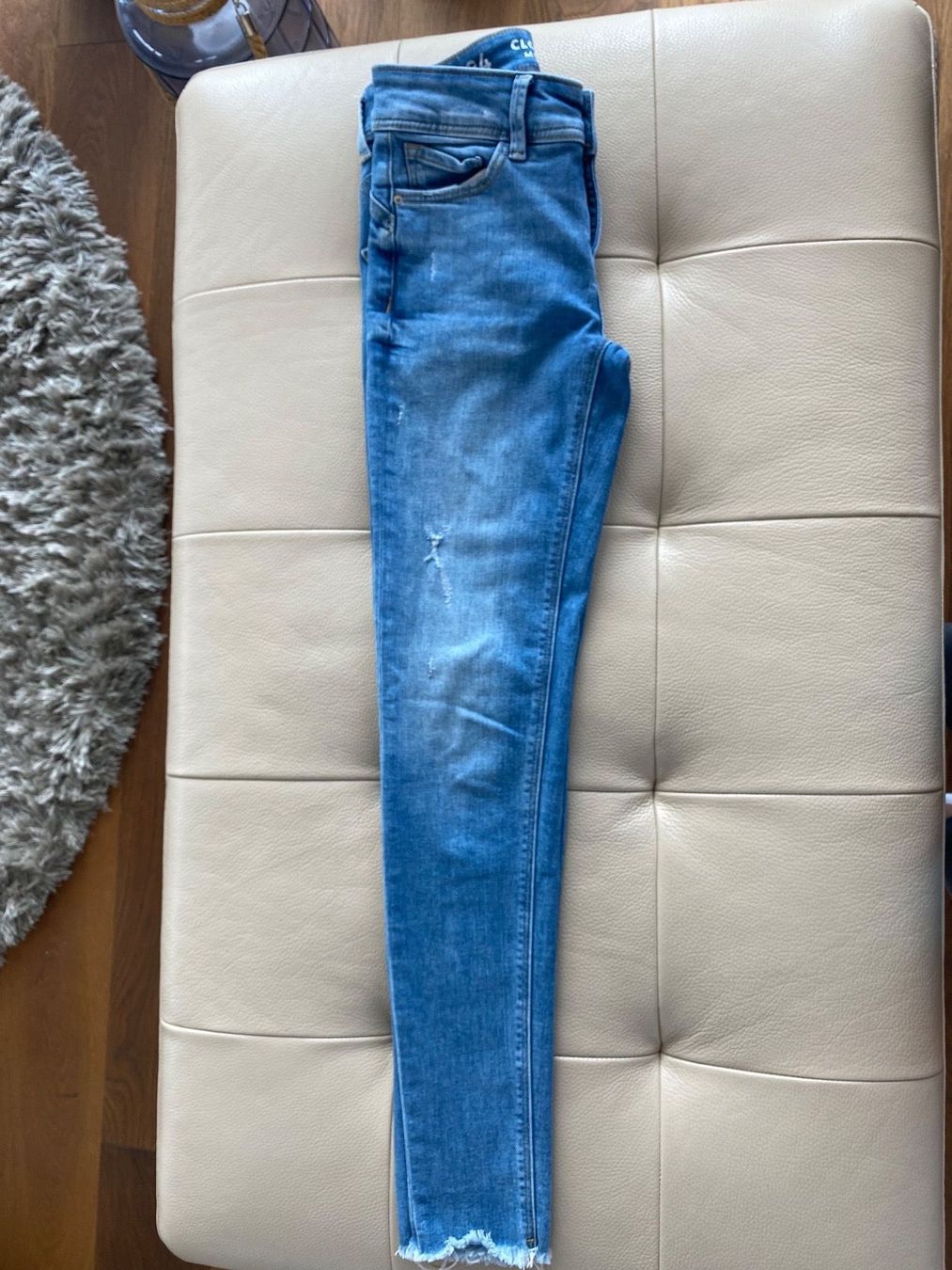 C&A Jeans: Clockhouse skinny Jeans Gr.34 – Usato da Meggen venduto da 6003Luzern 1